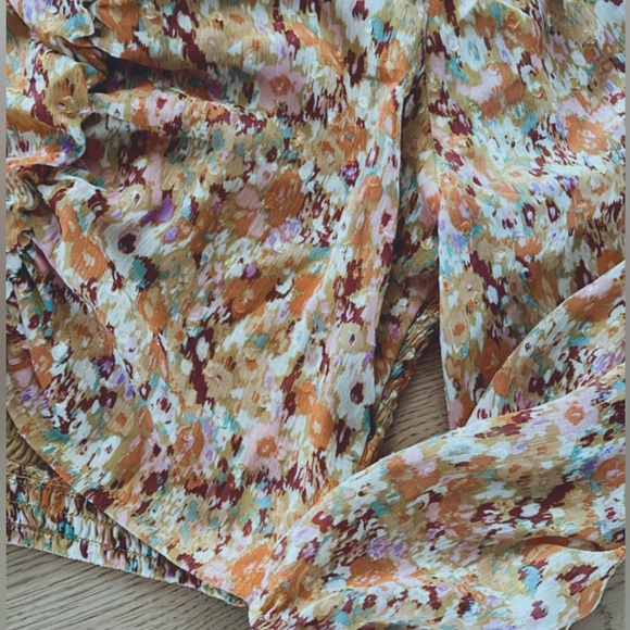 NWOT Lush crop top - Picture 2 of 3